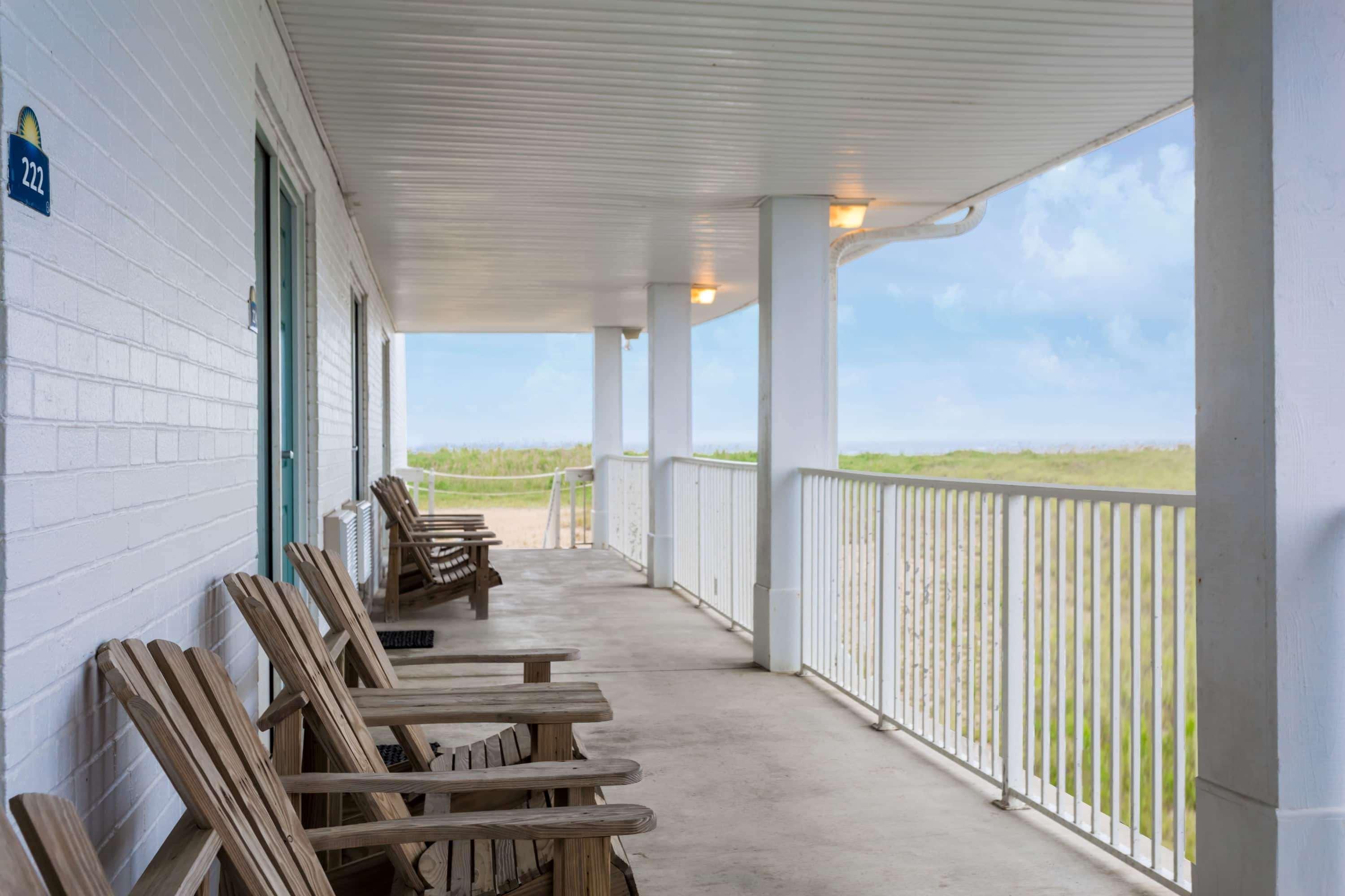 Days Inn By Wyndham Kill Devil Hills Oceanfront - Wilbur Εξωτερικό φωτογραφία