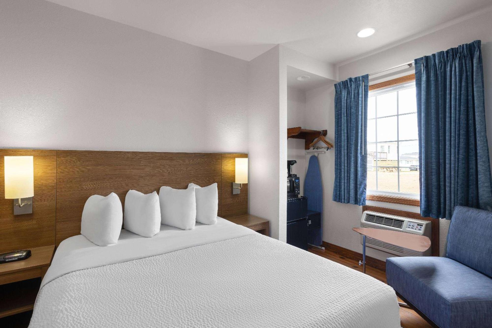 Days Inn By Wyndham Kill Devil Hills Oceanfront - Wilbur Εξωτερικό φωτογραφία