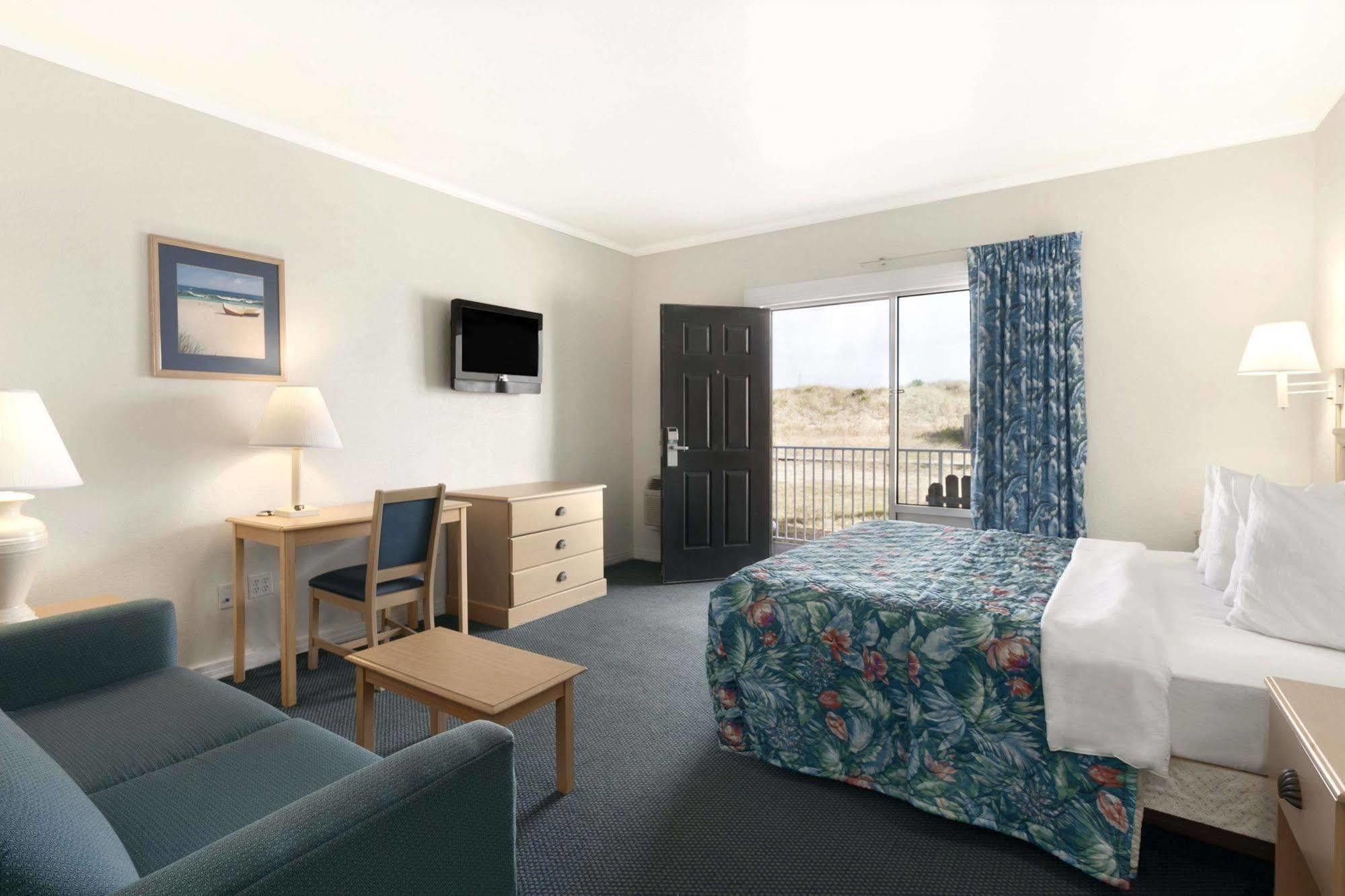 Days Inn By Wyndham Kill Devil Hills Oceanfront - Wilbur Εξωτερικό φωτογραφία
